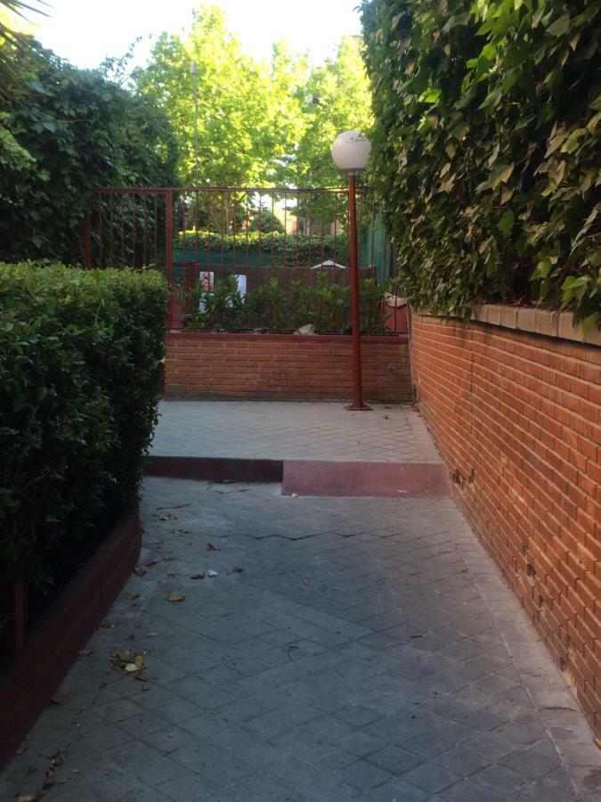 Vivienda Familiar Con Jardin Junto A Ifema Apartment Madrid Exterior photo